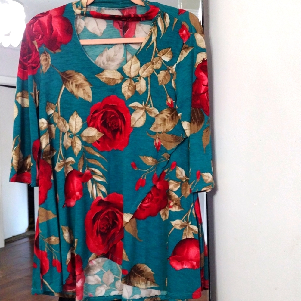 Red Rose Top